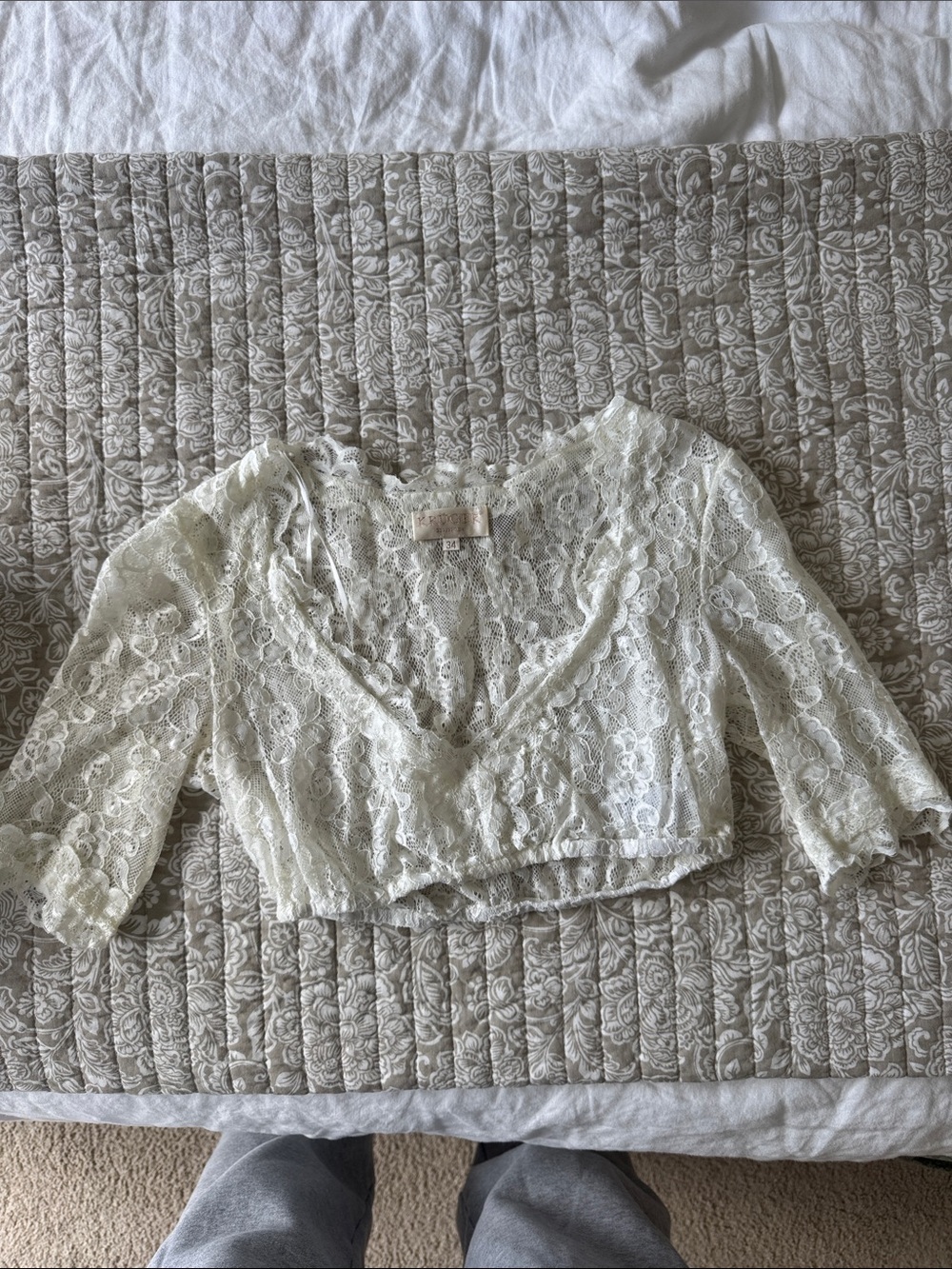 Kruger Women's Lace Dirndl Blouse in Cream